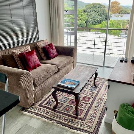 Апартаменти Perfect Knysna Getaway - Little Nest Studio Екстер'єр фото